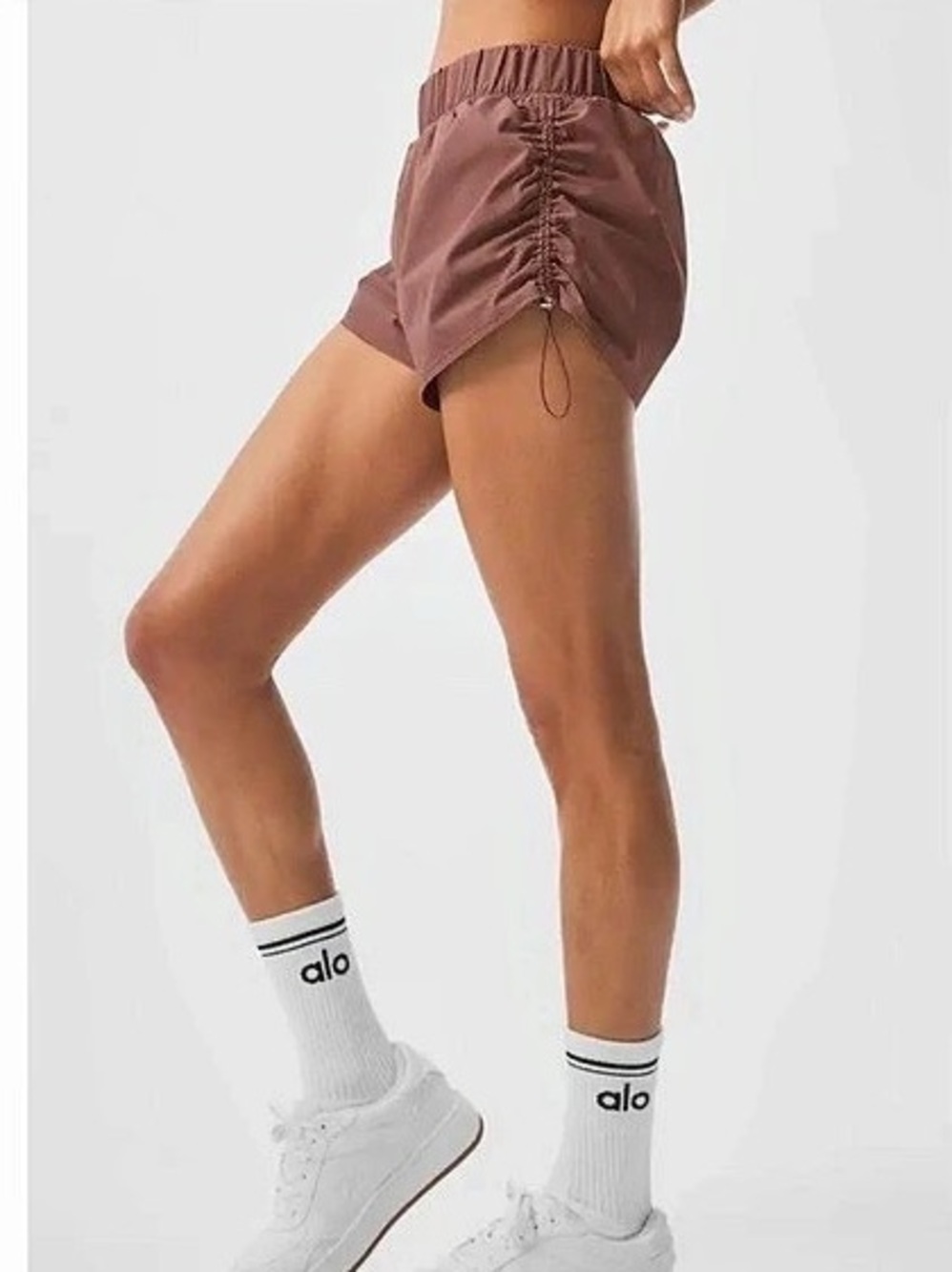 Alo Yoga Cinch It Up Brown Shorts Small